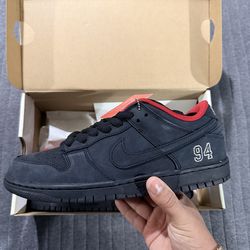 Nike sb supreme dunk