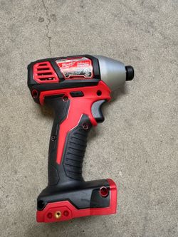 M18 Milwaukee impact drill