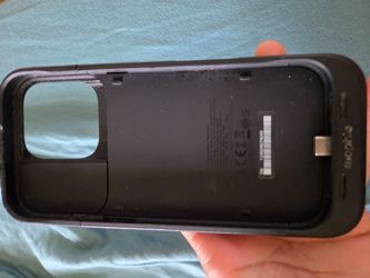 iPhone 15 Pro Max, Mophie Juice Pack 
Battery Case Charger (used)