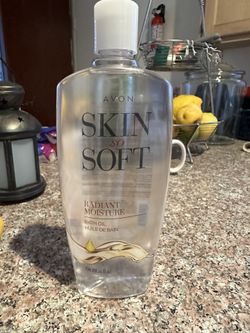 Avon Skin So Soft Radiant Moisture Bath Oil
