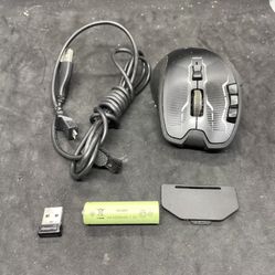 Logitech G700s Rechargeable Gaming Mouse Wireless/Wired W/ Dongle, Battery, Cabl