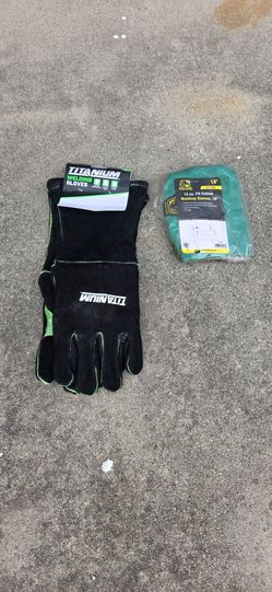 Welding gloves and sleeves
