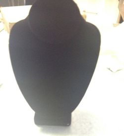 Chain or necklace stand