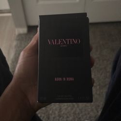 Valentino Cologne