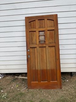 Puerta de Madeira  36’x68’