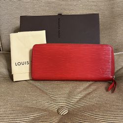 Authentic Louis Vuitton Epi Portefeuille Clemence Zip Around Wallet