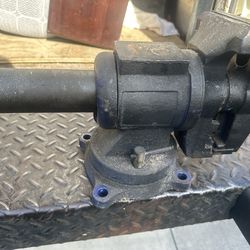 Bench Vise
