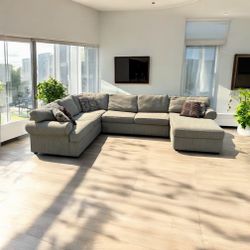 3- PIECE BEIGE SECTIONAL w/ PULLOUT BED (FREE DELIVERY)(CLIFTON HEIGHTS PA 19018)