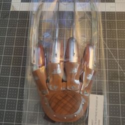 Freddy Kruger Nightmare On Elm Street Glove 