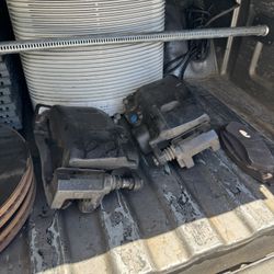 99-06 Chevy Silverado Brakes And Calipers 