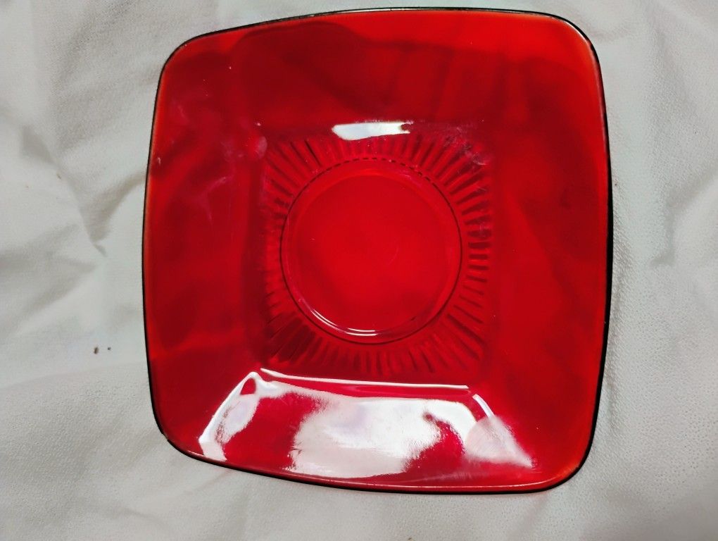 Set Of 4 Depression Glass Saucers