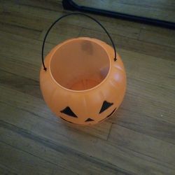 Pumkin Container For Trick Or Treat