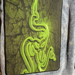 Razer Mouse mat With Carrying Pouch 