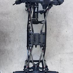 Axial Chassis With Radio 