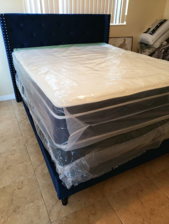 NEW QUEEN PILLOW TOP MATTRESS 😊 Available in KING size 👌