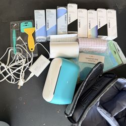Cricut Joy “starter Kit” Machine, Case And Materials