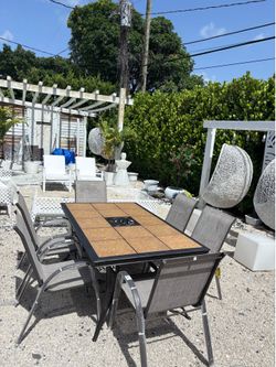 Outdoor Patio Aluminum Table with 6 Aluminum Stackable NEW Chairs