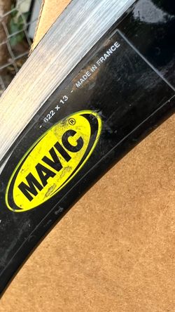 Mavic Cosmic Elite Front Road Bike Wheel 700c 622x13 No Skewer/ Rin delantero Mavic