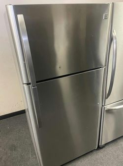 Stainless Steel Top Freezer Refrigerator