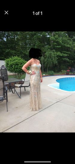 PROM DRESS