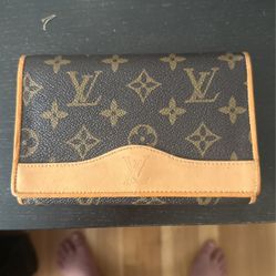 LV Wallet