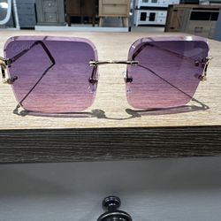 Oversized Flat Cut Sunglasses ( Cartier Brand ) 