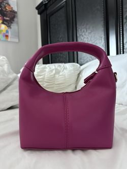 pink hand bag
