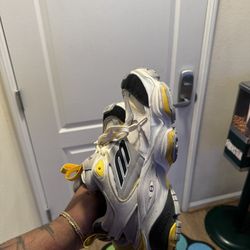 BALENCIAGA CARGO SNEAKER