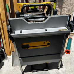 DEWALT TABLE SAW 10”