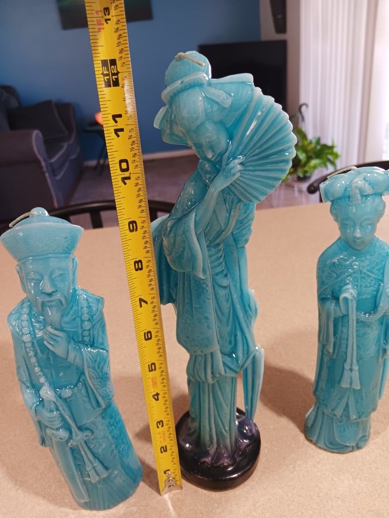 Beautiful, Vintage Japanese Wax Figurines. Asking $30. Please Check Out All My Stuff. Message Me If You're Interested. Thank You 😁