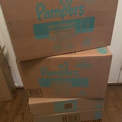 3 Cases 56 Count Pampers Swaddlers Size 5