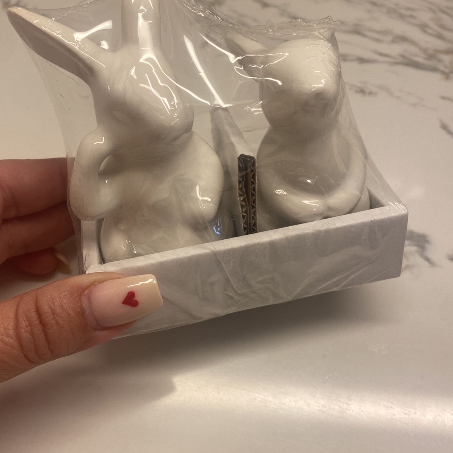 Target Bullseye 2 Pack White Ceramic Bunnies