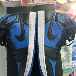 Men’s jordan 1 mid 