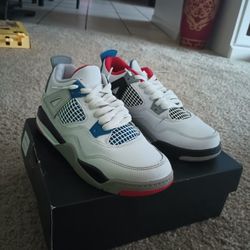 Jordan 4 Retro 