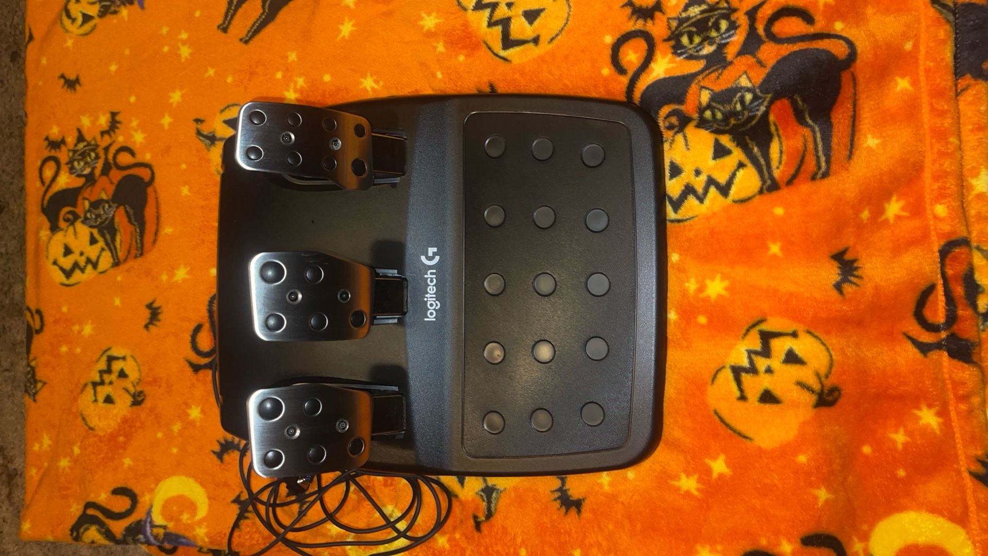 Used Logitech G920 Driving Force Racing Wheel