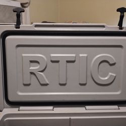 rtic 65 Cooler 