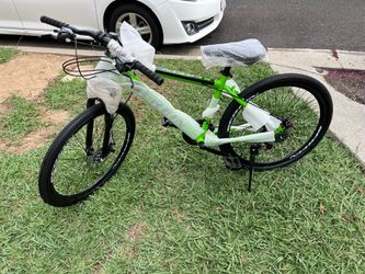 Green Mountain Bike with Disc Brakes