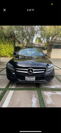 2018 Mercedes Benz - C 300 4 Matic (premium sound package)