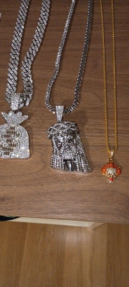 3 Chains With Pendants