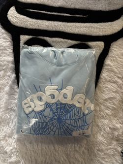 Blue Spider Hoodie Size: Large 