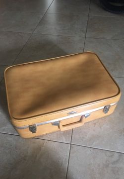 Featherlite Brand Carry on Luggage