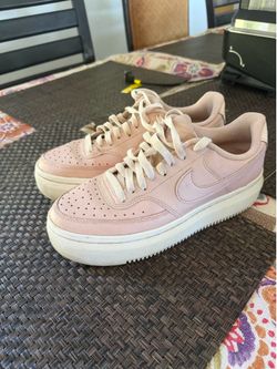 Nike court vision women size 9