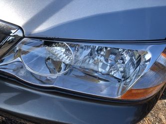 Brand new Acura TL 2003 headlight ASSEMBLY