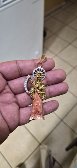 Santa muerte chain and pendant