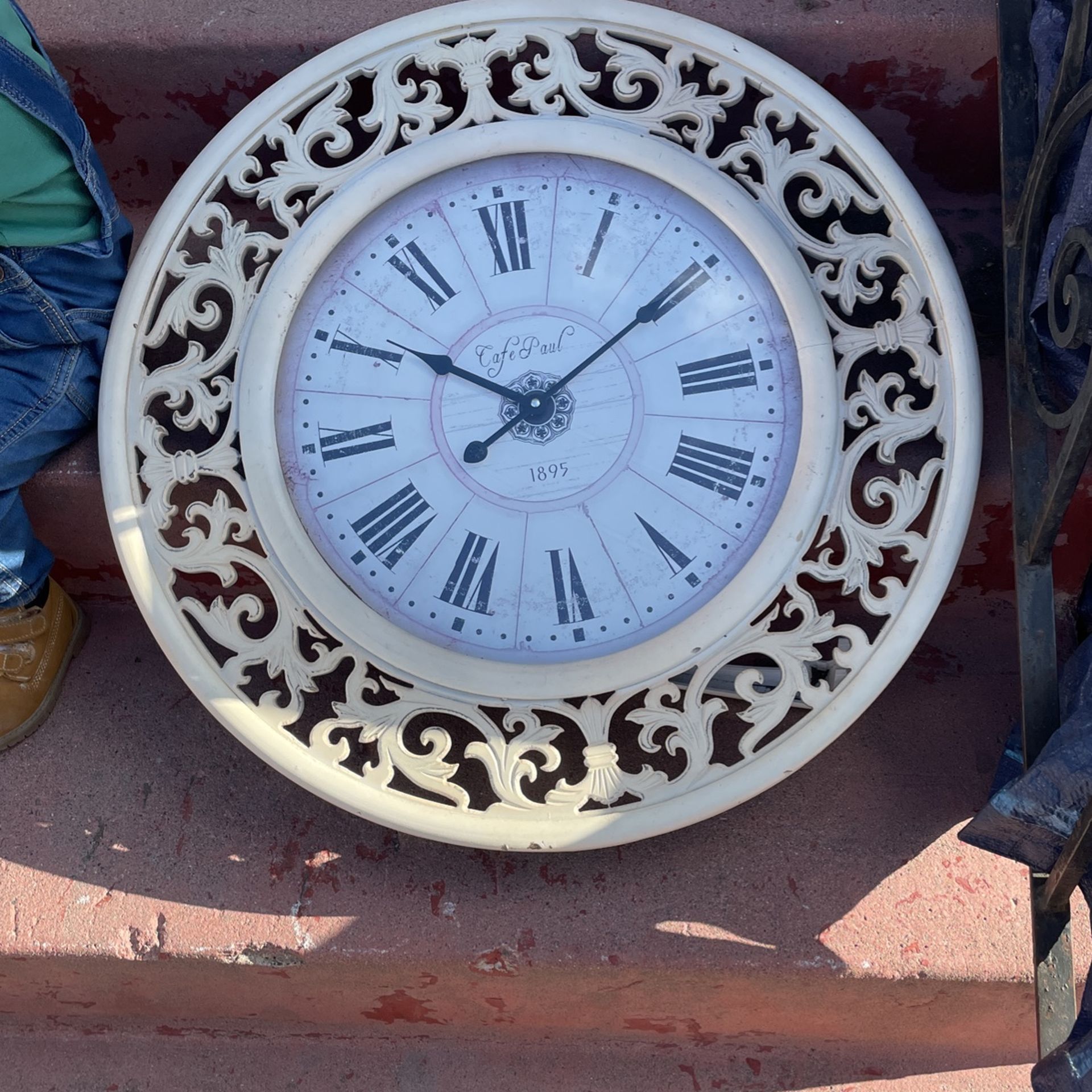 Clock 
