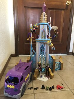 DC Superhero girls Toys