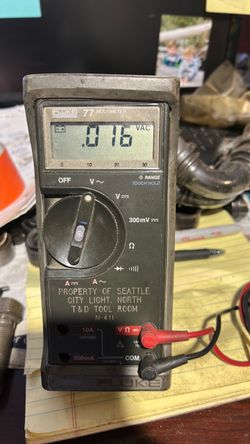 Fluke 77 Digital Multimeter with Test Leads