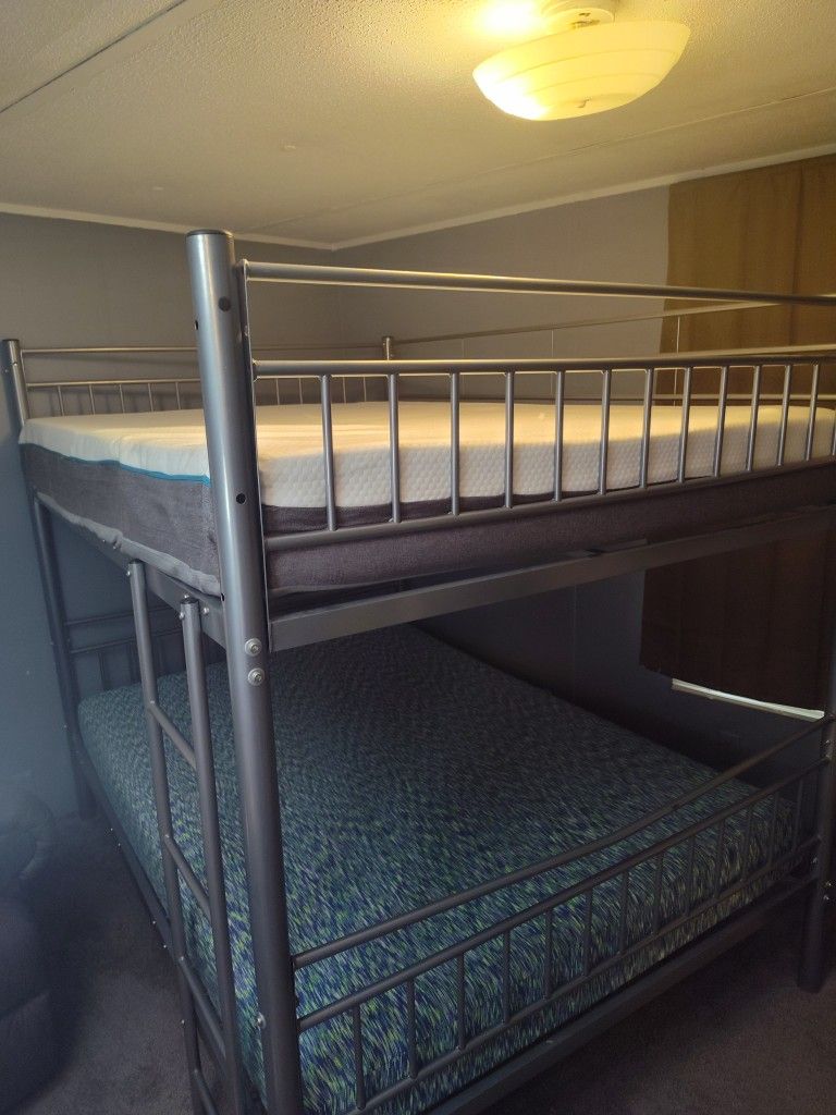 Full Size Bunk beds