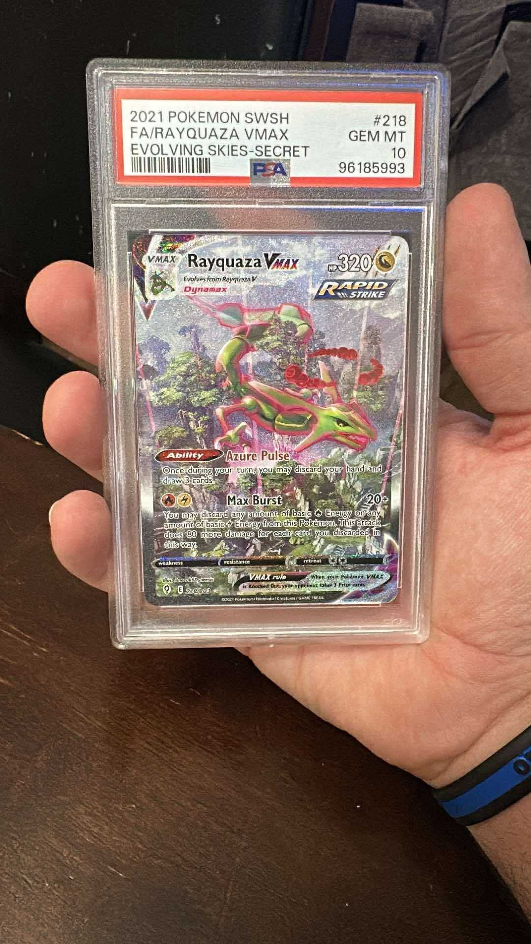 PSA 10 RAYQUAZA VMAX ALT ART EVO SKIES
