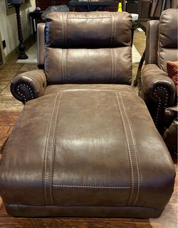 Power Chase Recliner